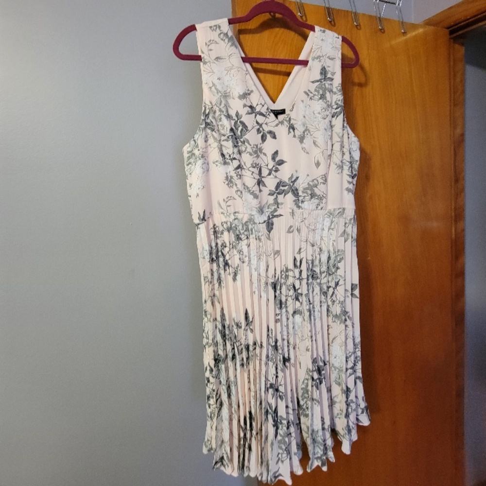 Banana Republic dress